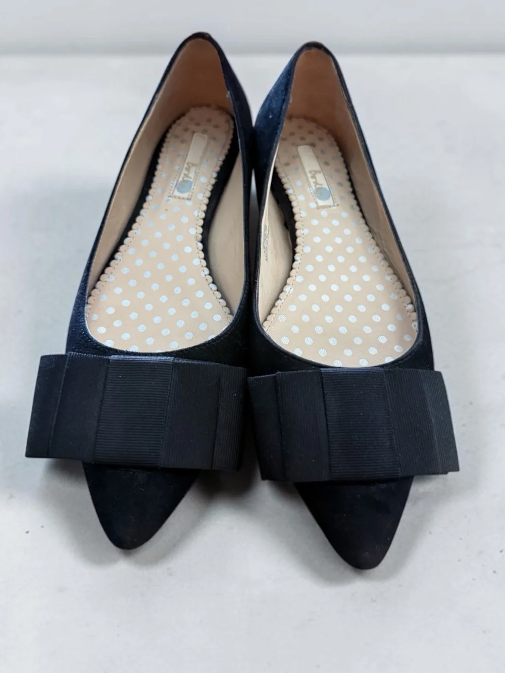 Boden Black Suede Pointed Toe Ballet Flats Grosgrain Ribbon Bows Size 39/ 8.5 US